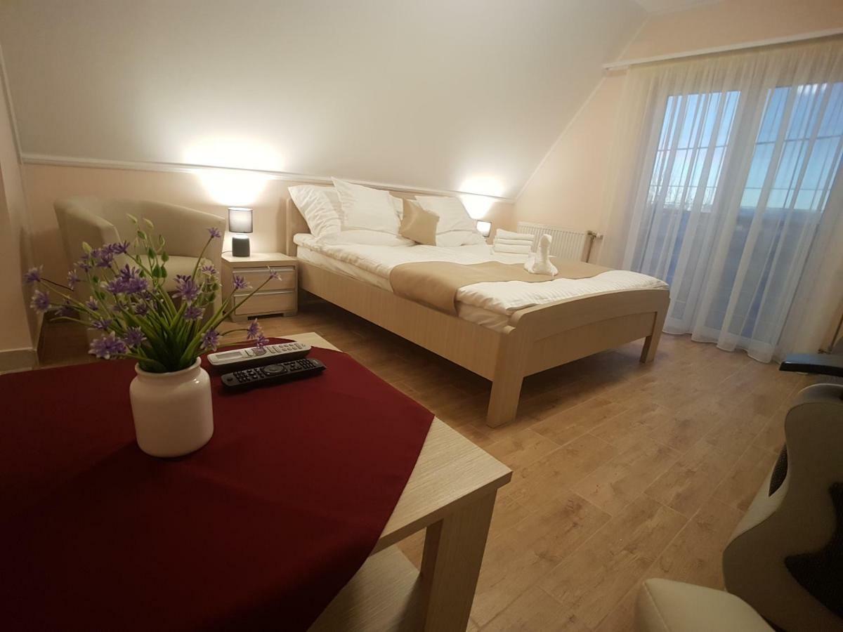 Villa Bellanova Hajdúszoboszló Kültér fotó